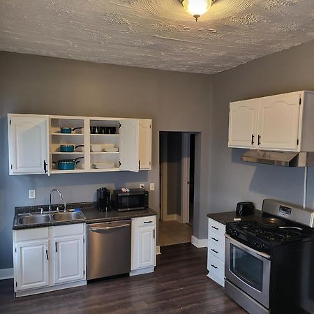1 Bedroom In Columbus Osu District, Free Parking, Kitchen, Washer And Dryer, Central Location, Downtown, Hospital, Expocenter, Osu Stadium Εξωτερικό φωτογραφία